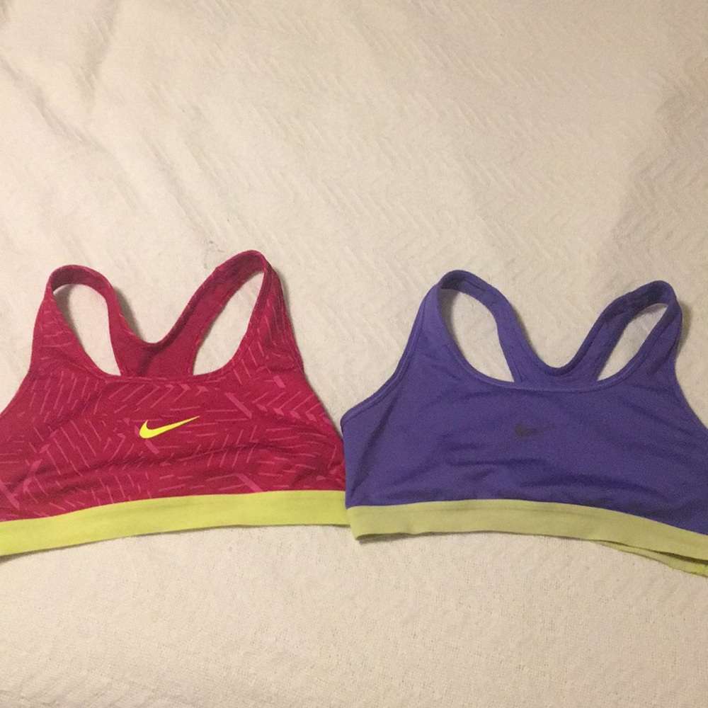 *sold*Nike dry fit sports bra bundle
